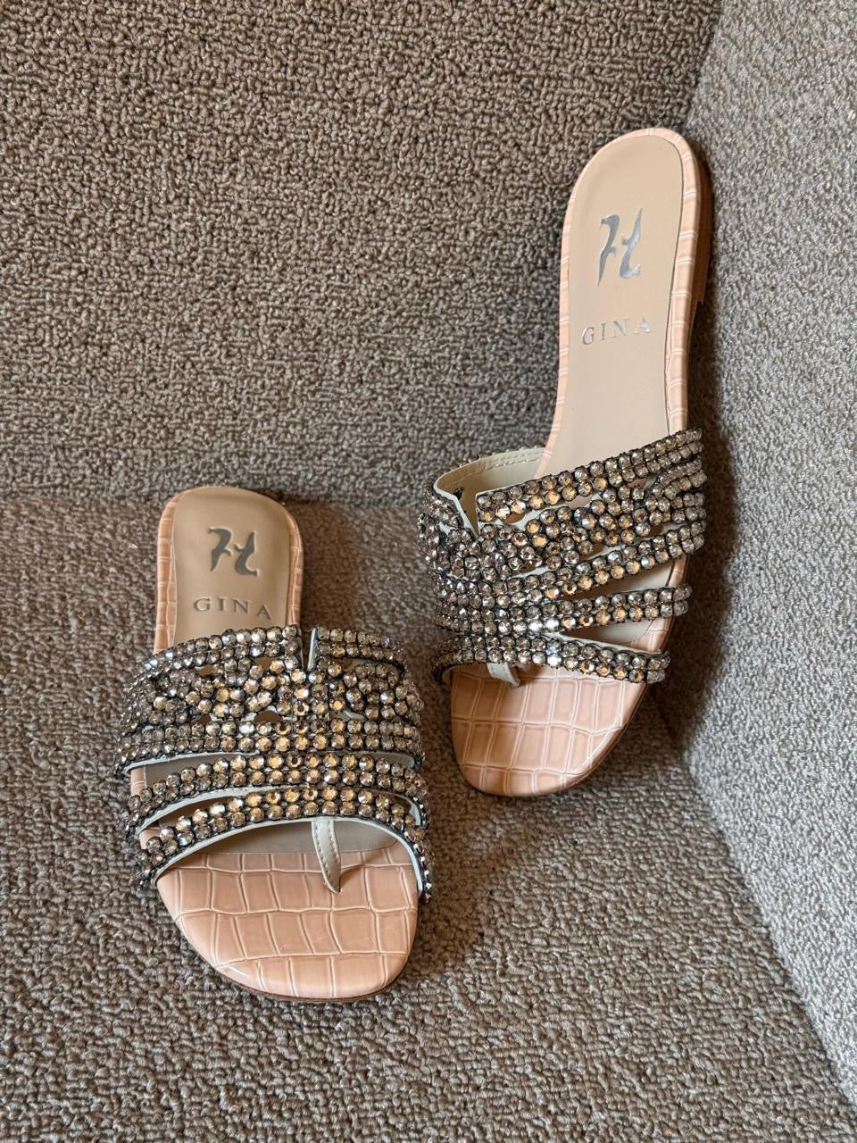 Gina slippers