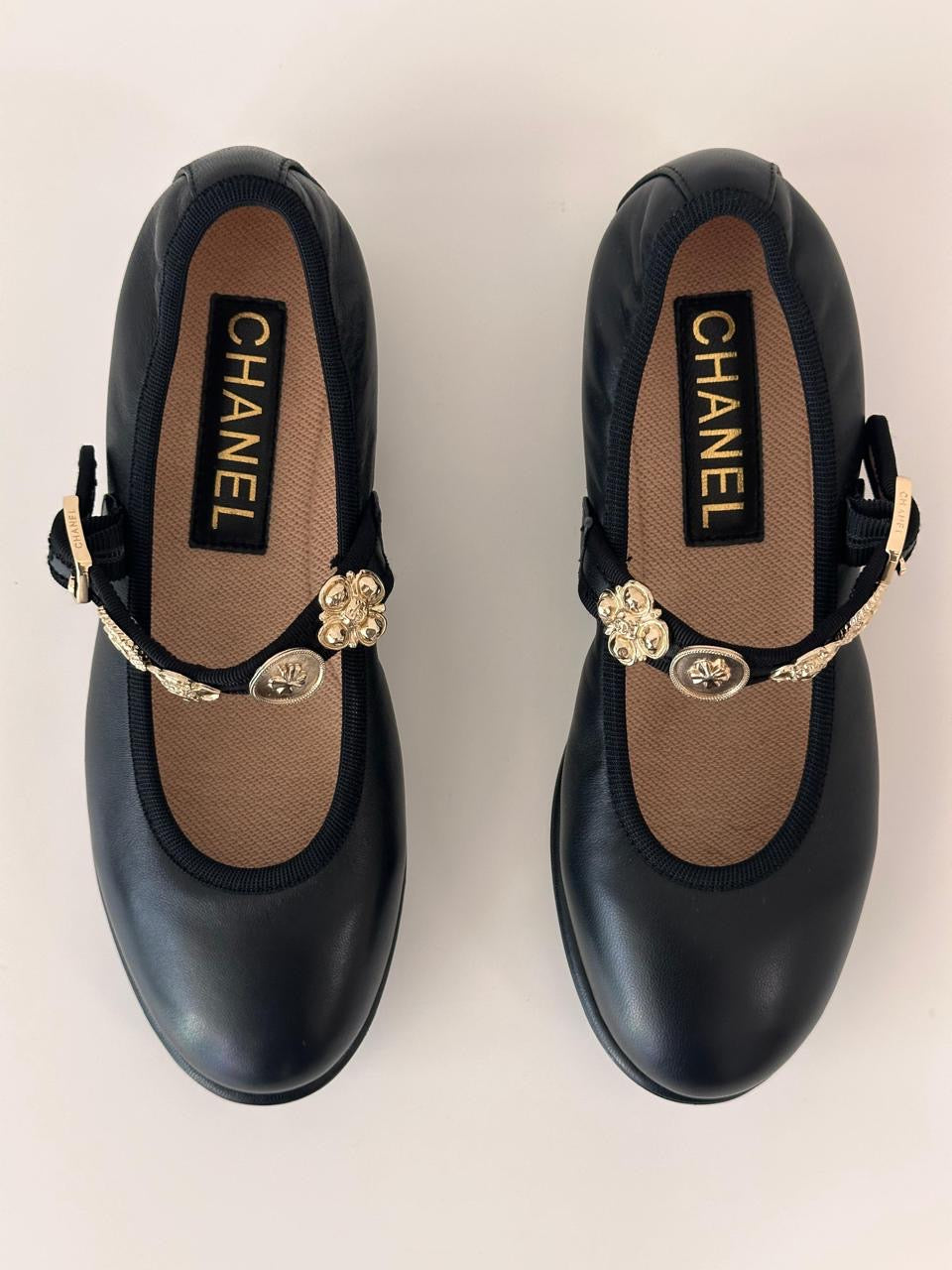 Chanel ballerina