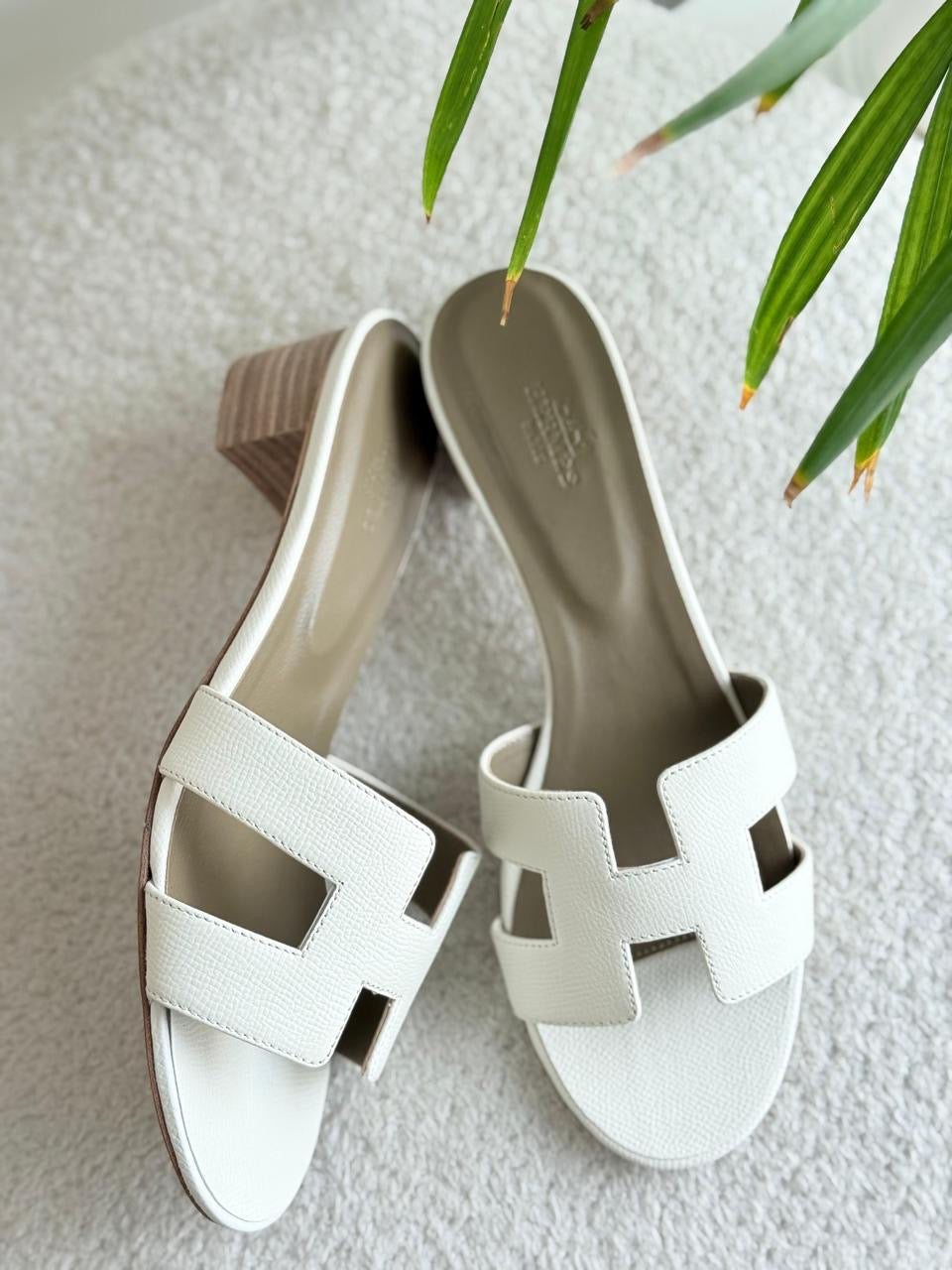 Hermes sandals heels