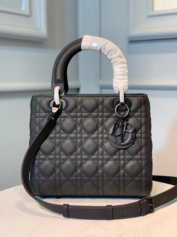 Lady dior bag 24 cm