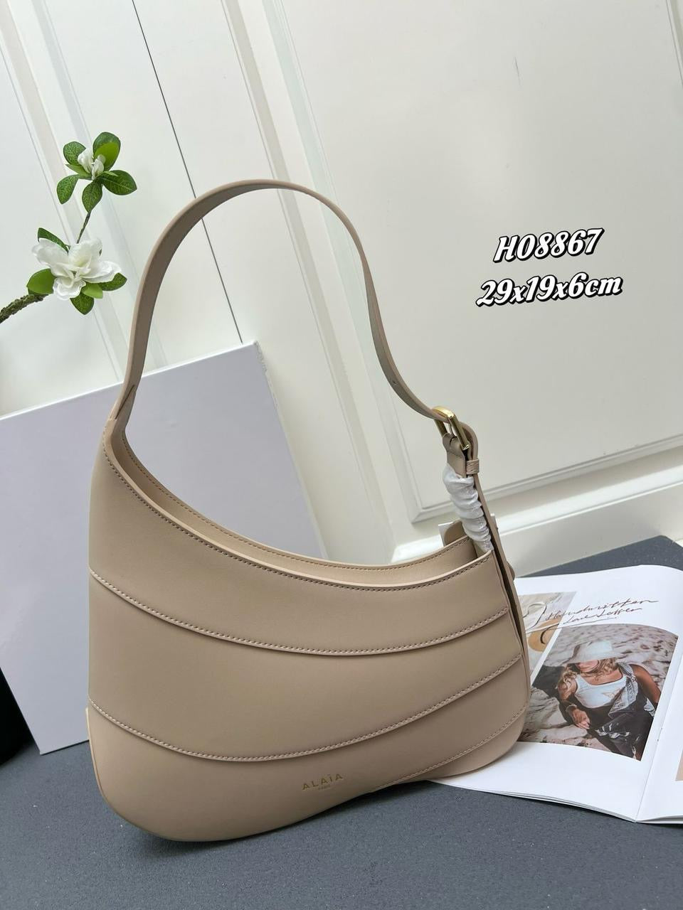 Alaia bag