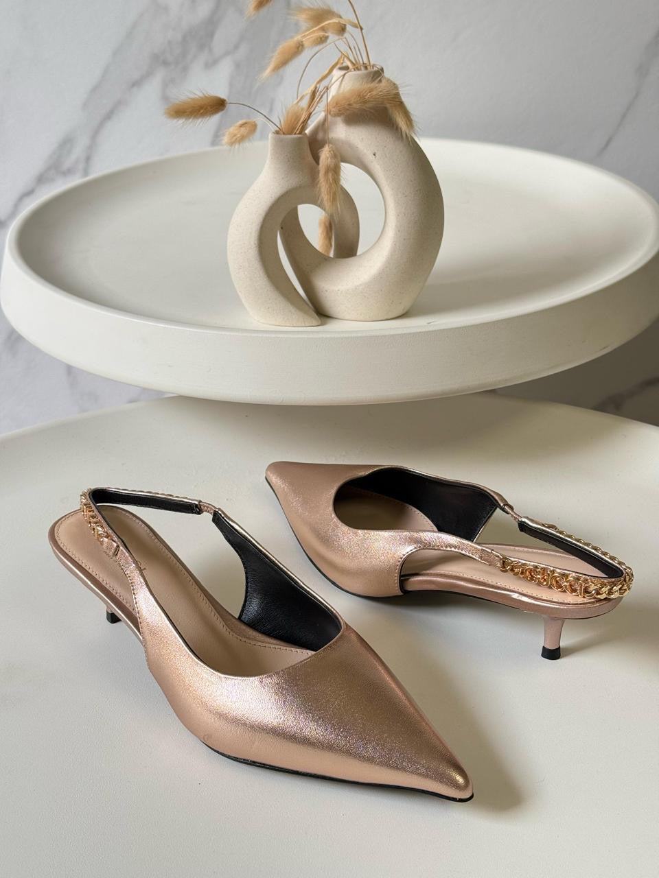 Gucci heels gold