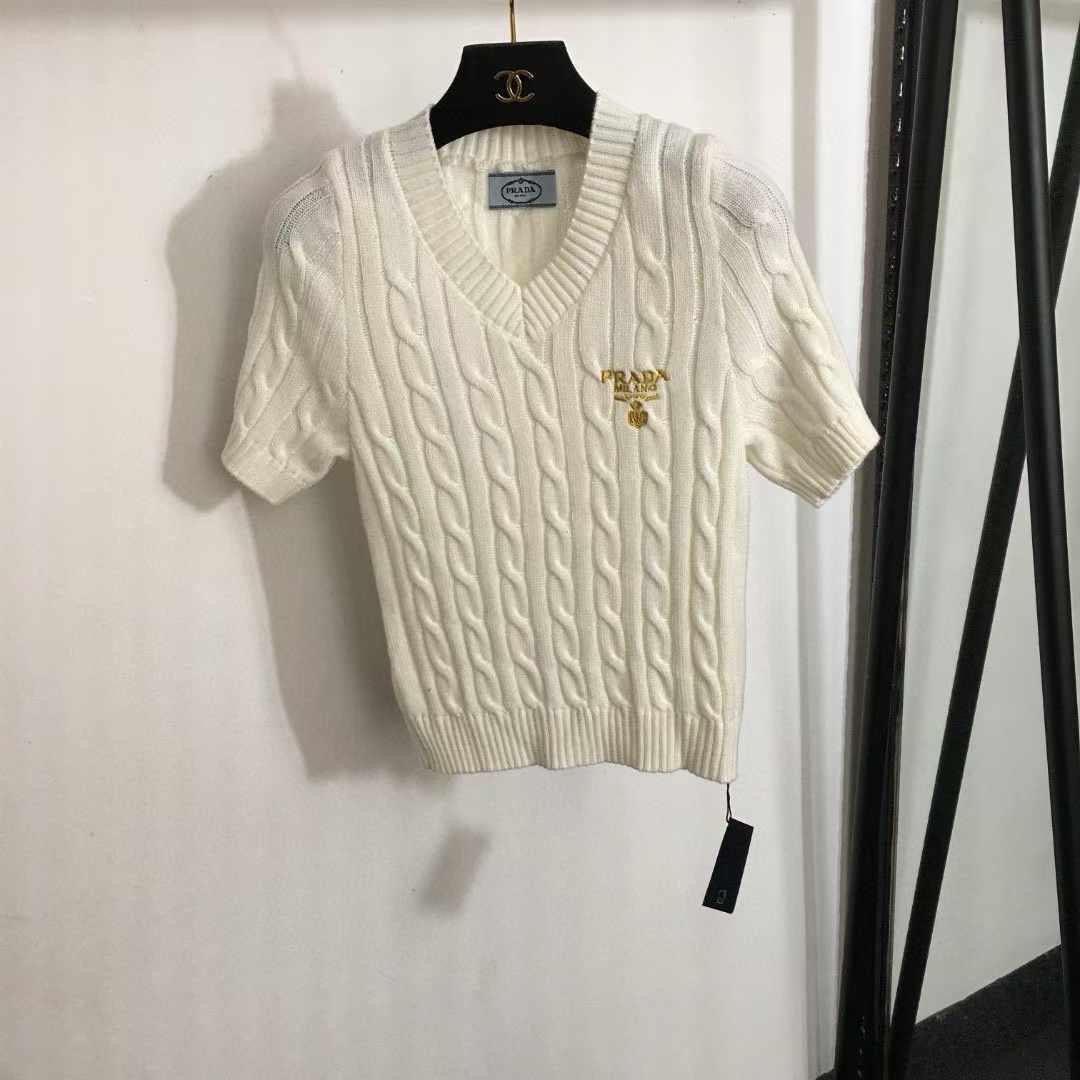 Prada Tshirt