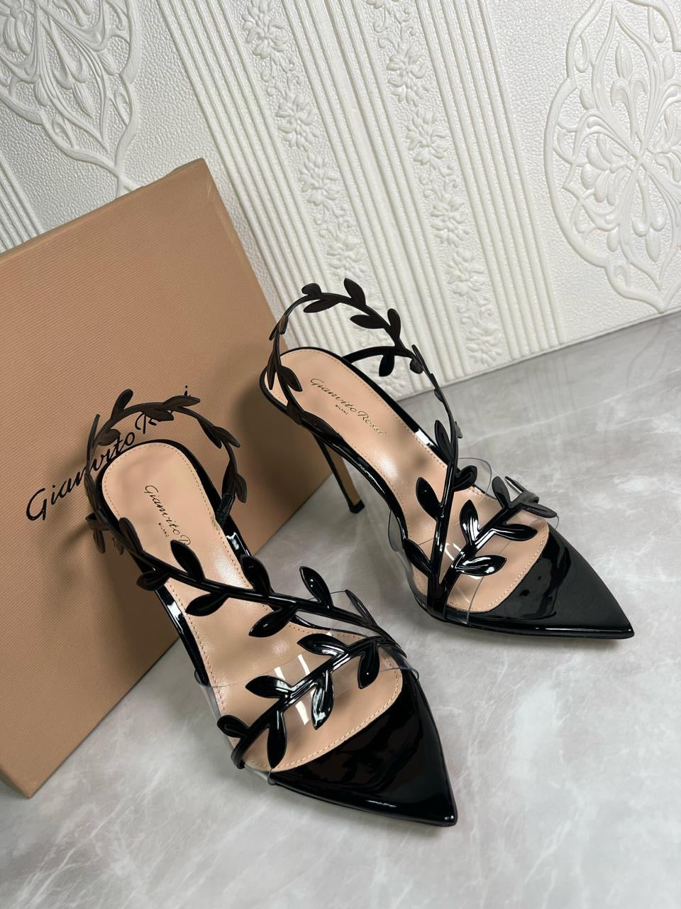 G rossi heels
