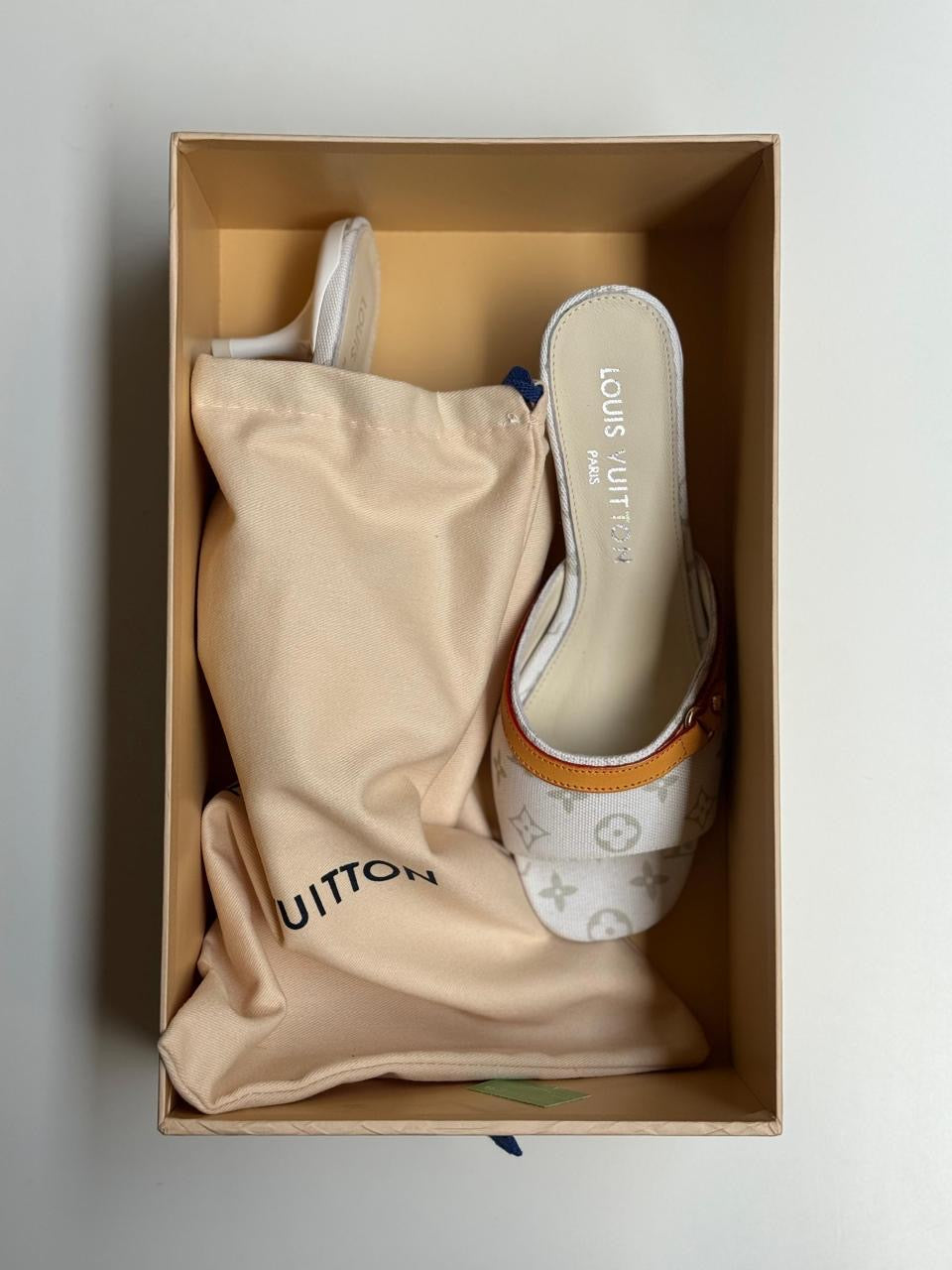 Hermes sandals heels