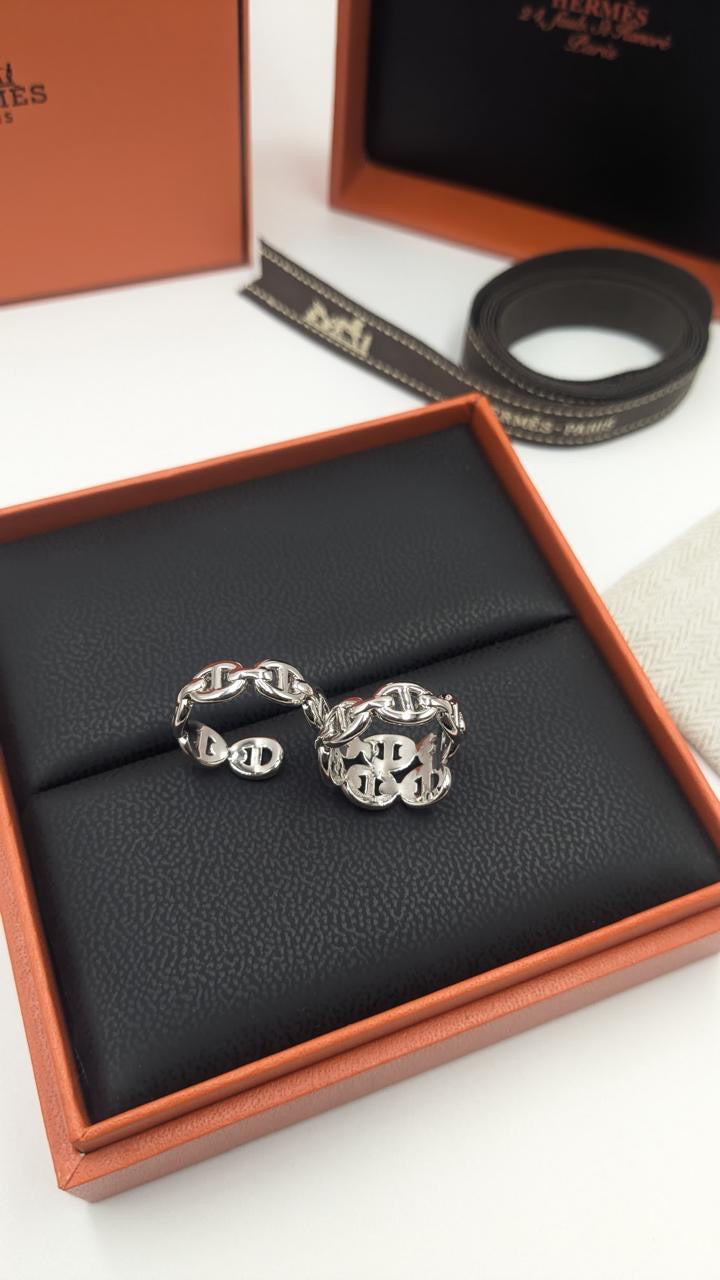 Hermes ring