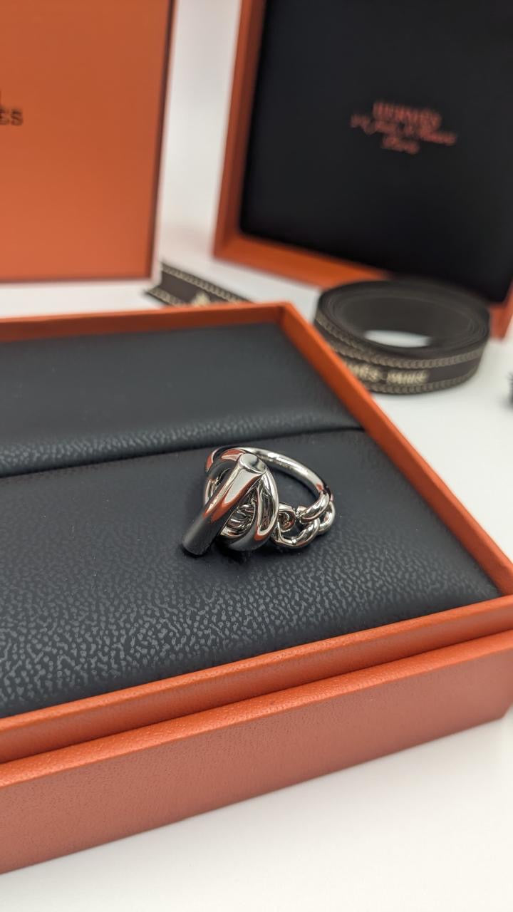 Hermes ring