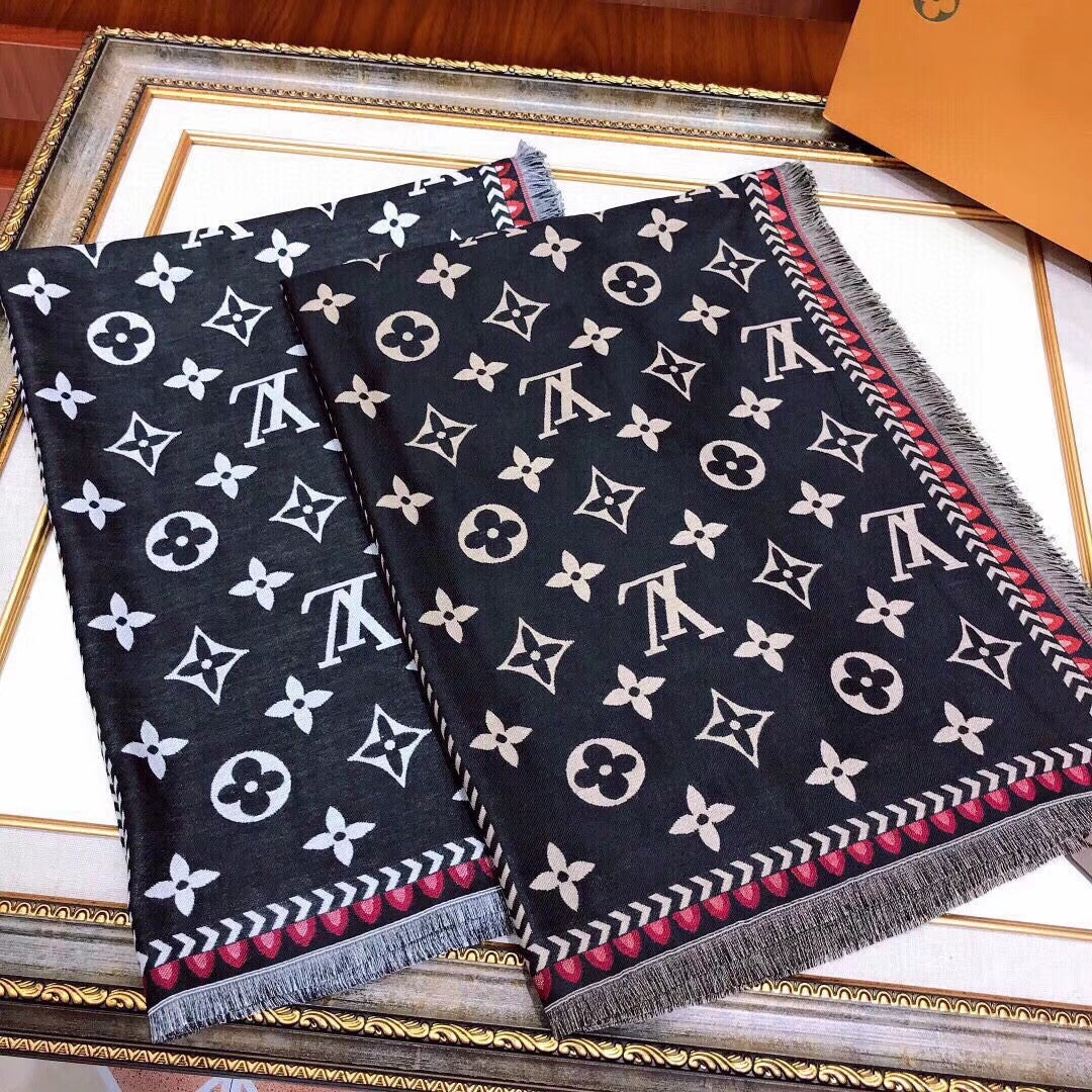 Lv shawl