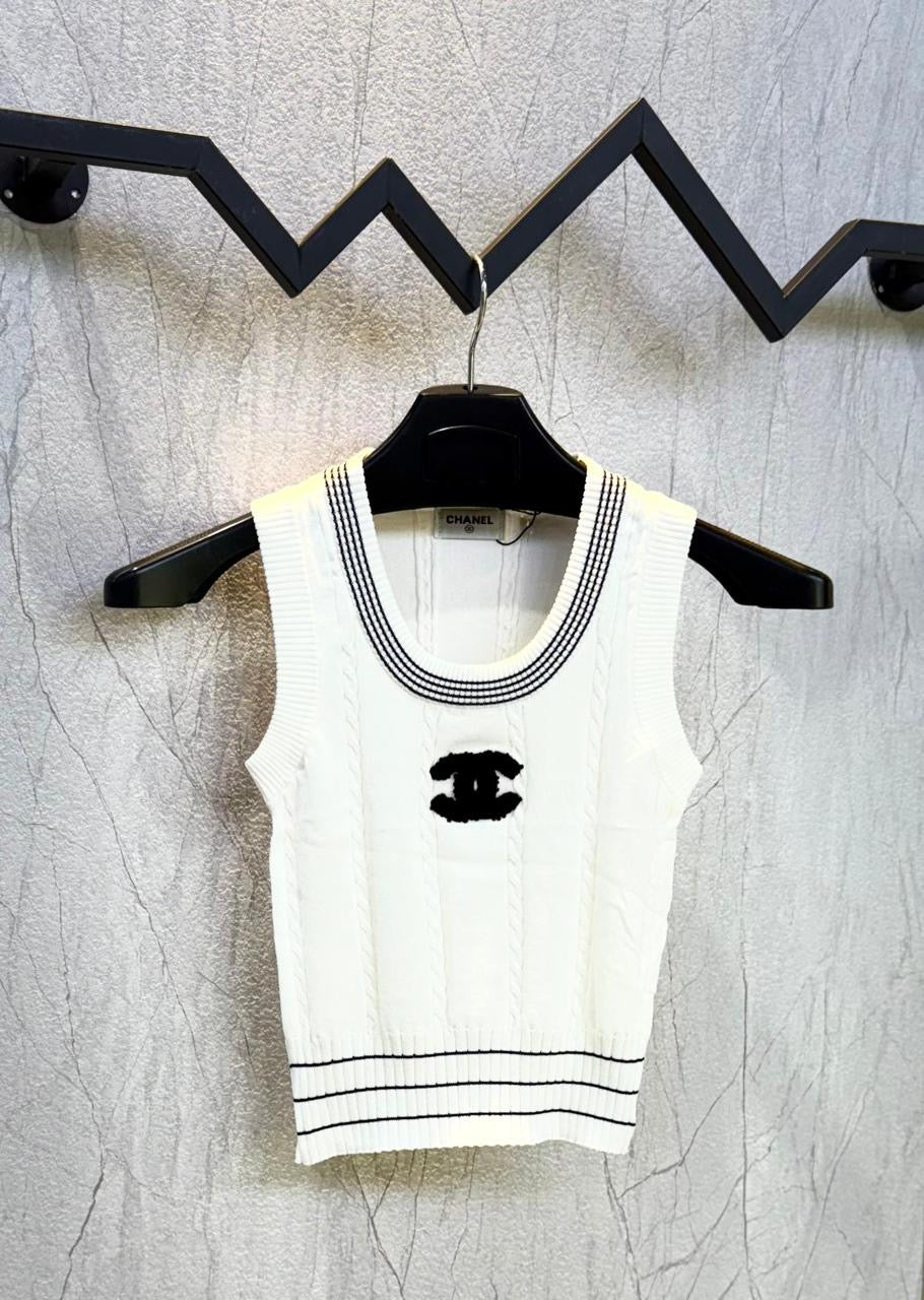 Chanel top
