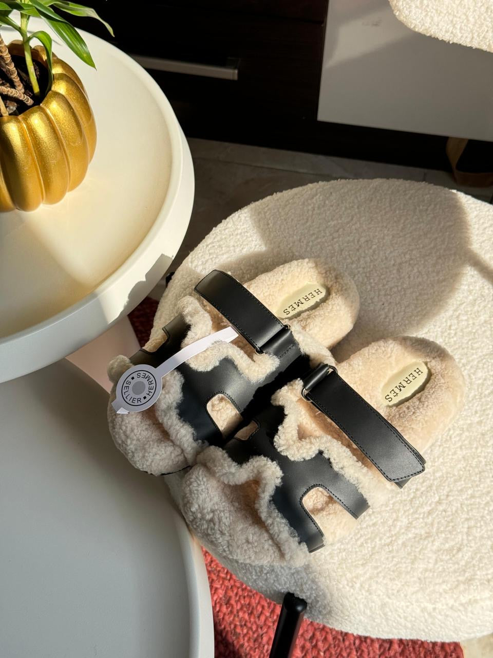 Hermes slippers chypre with fur