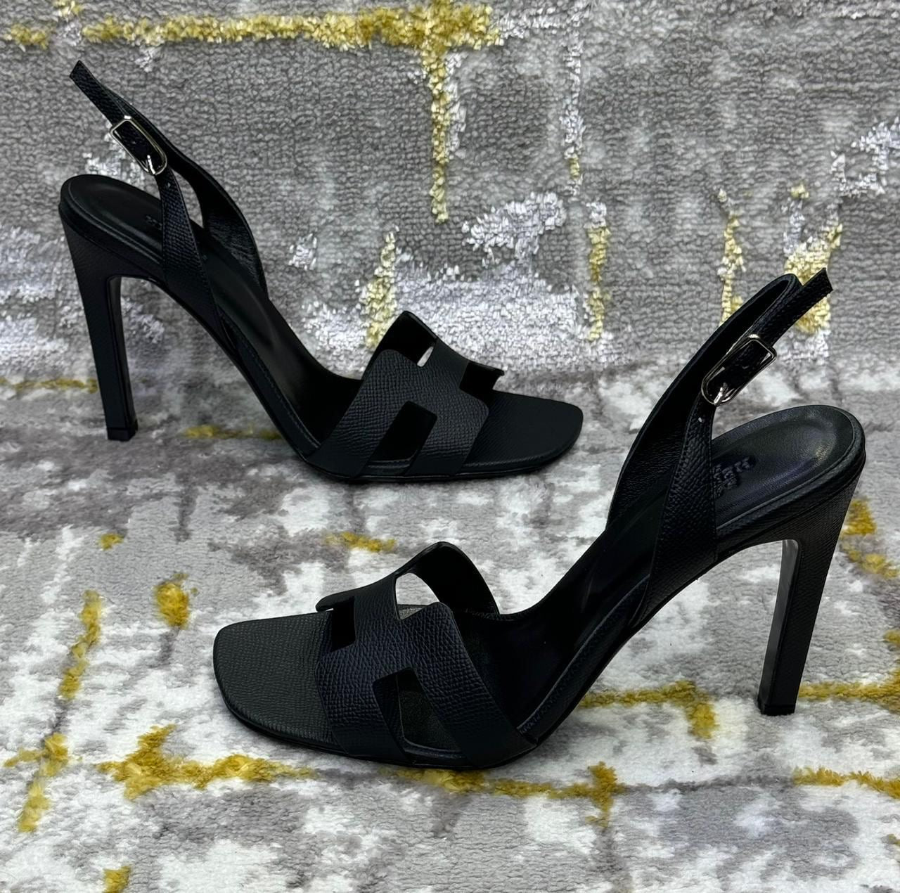 Hermes sandals heels