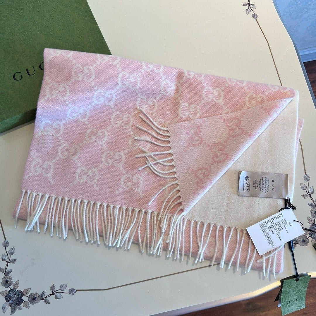 Gucci scarf