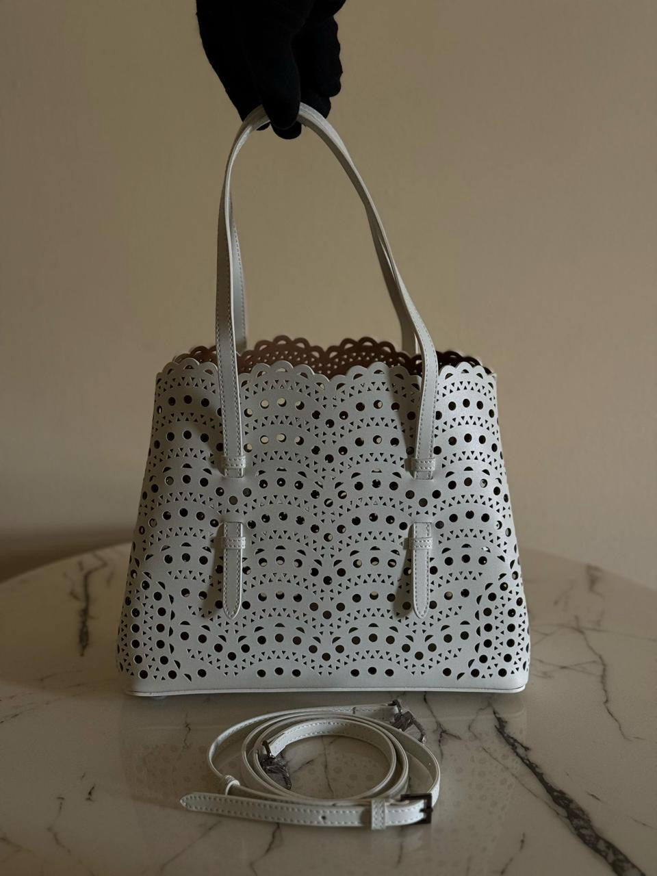 Alaia bag 24 cm