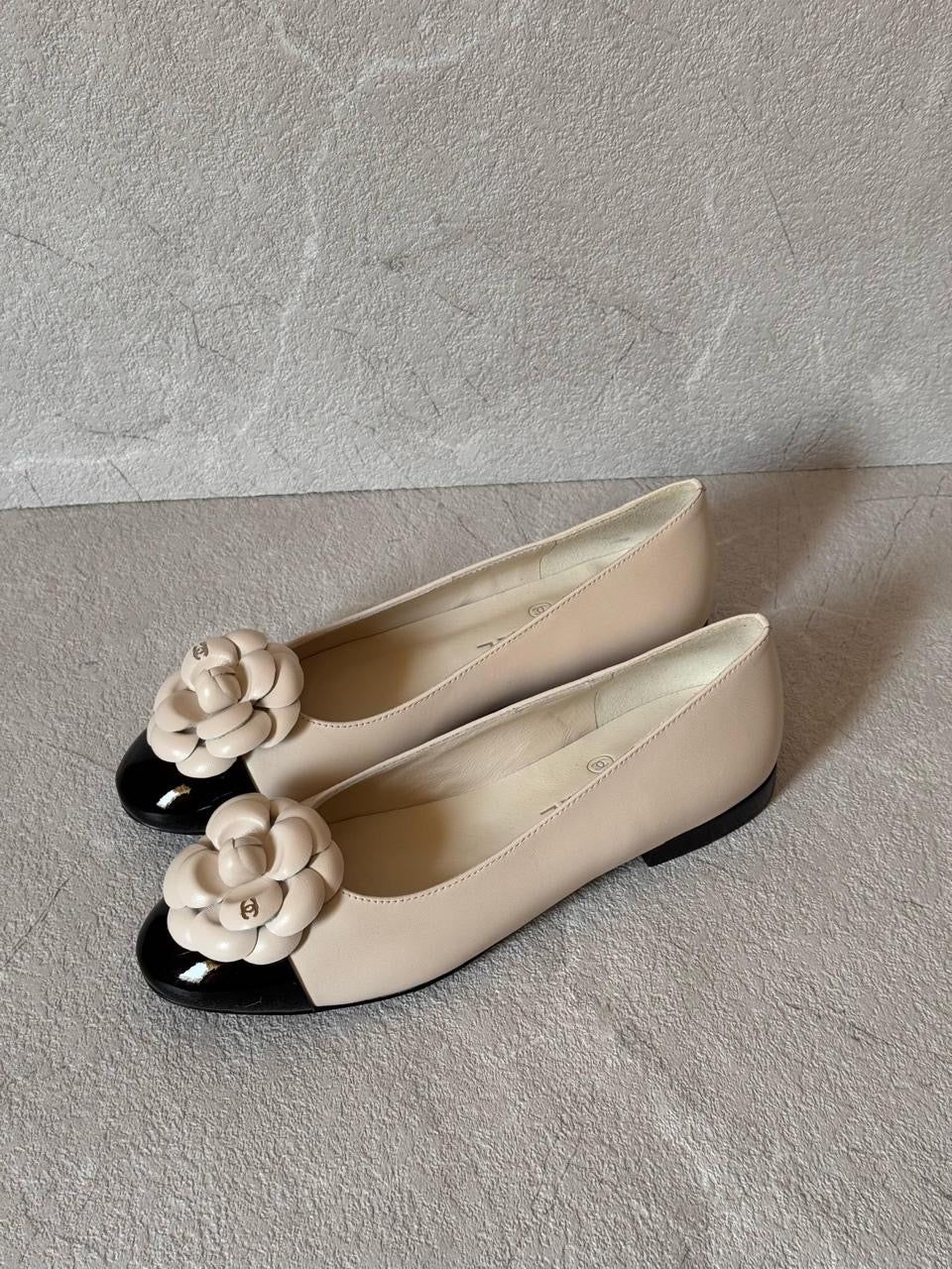 Chanel ballerina
