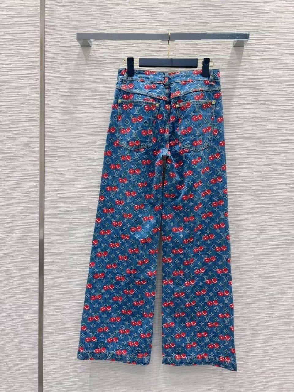 Lv pants