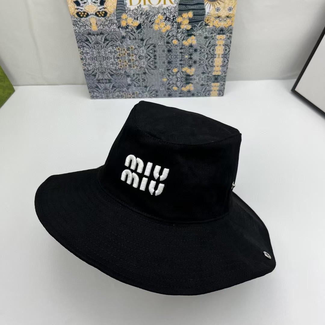 Miu miu hat