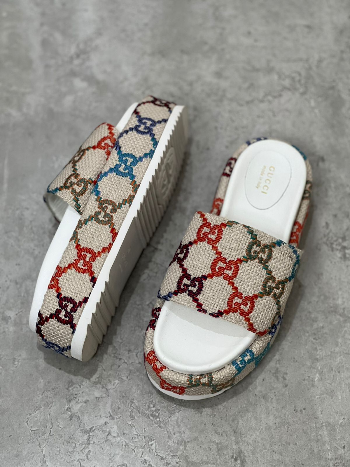 Gcci sandals wedges