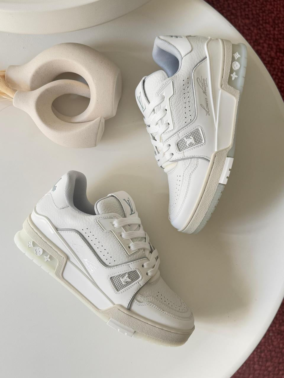 Lv sneakers