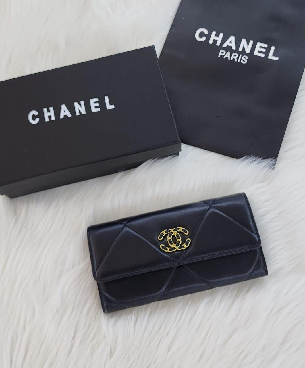 Chanel wallet