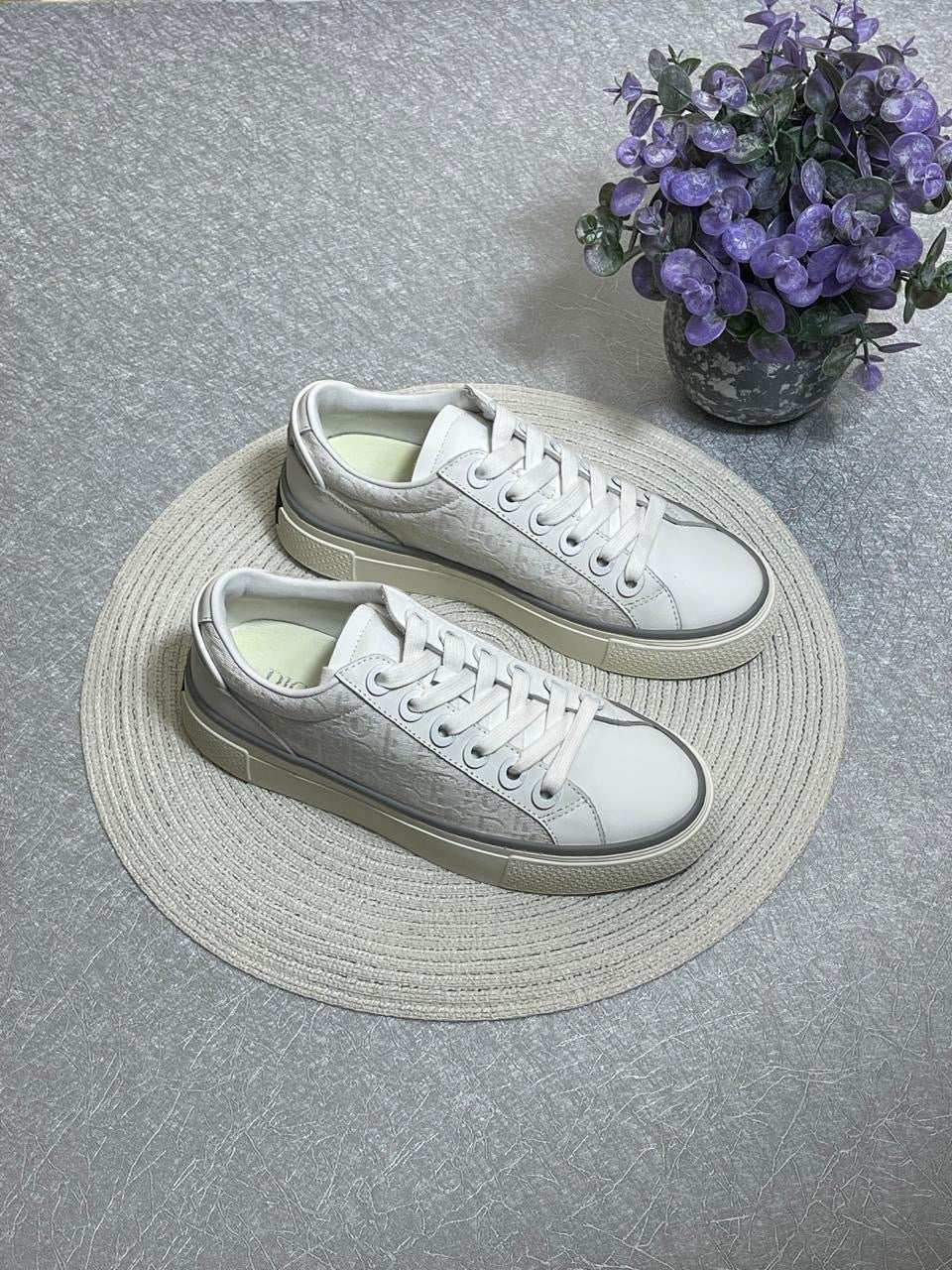 Dior sneakers