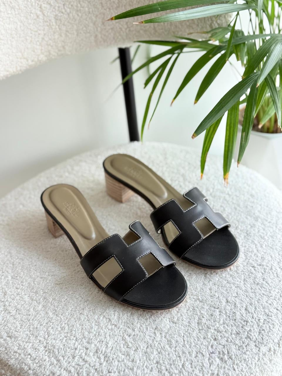 Hermes sandals heels