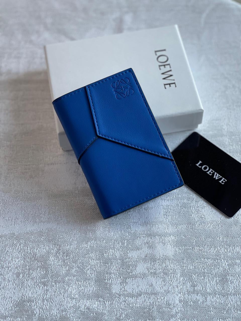Loewe wallet