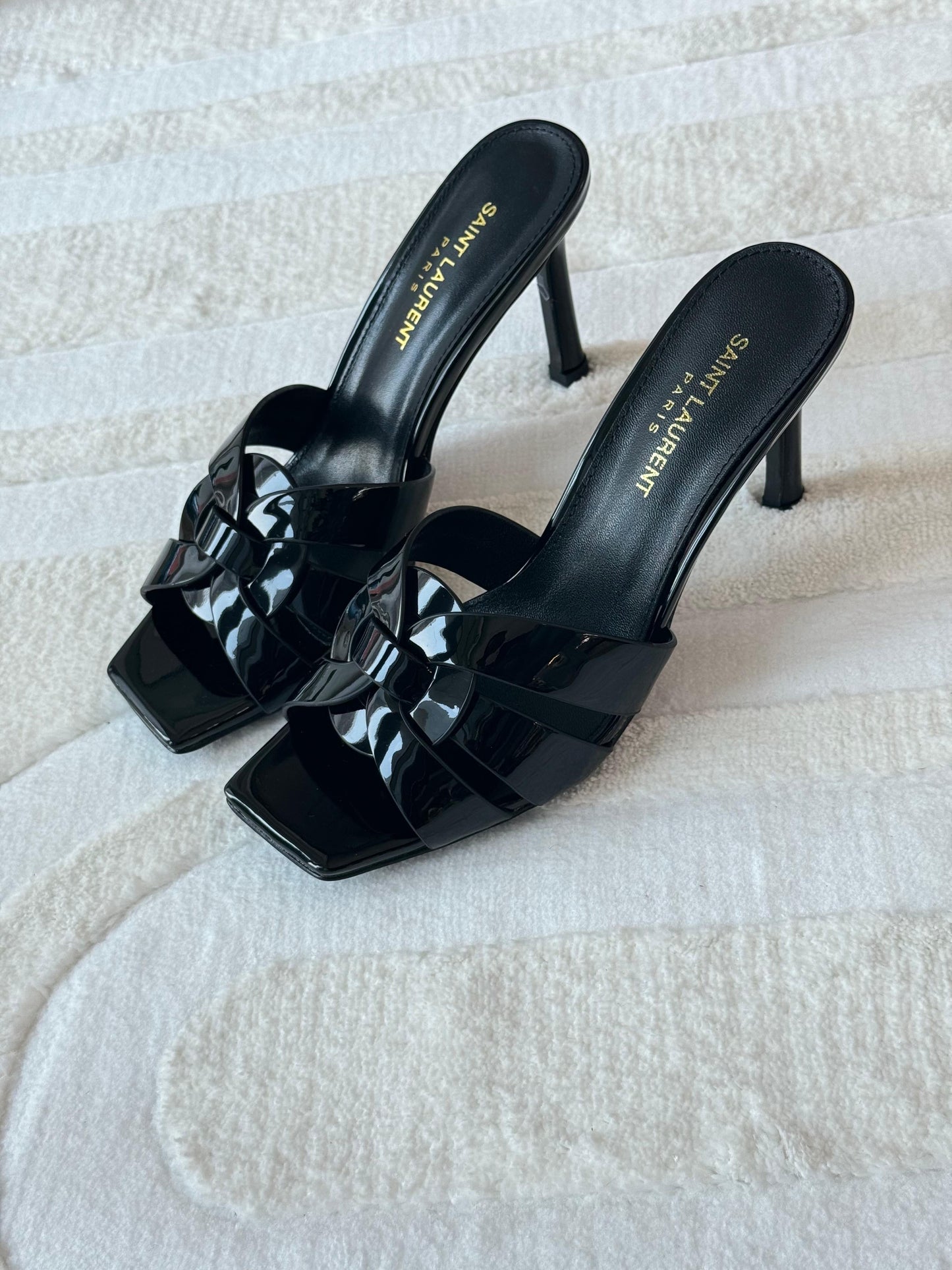 Ysl sandals heels - shiny