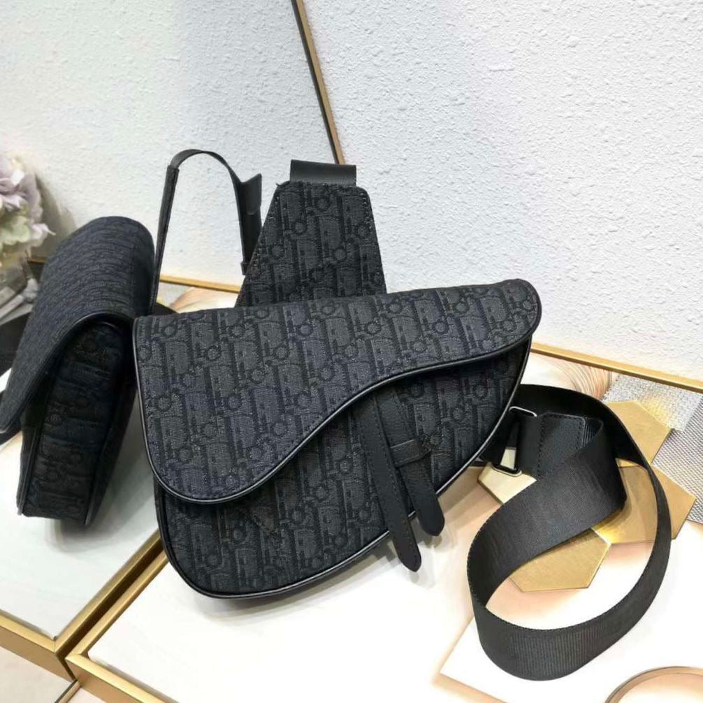 Dior bag - saddle men
