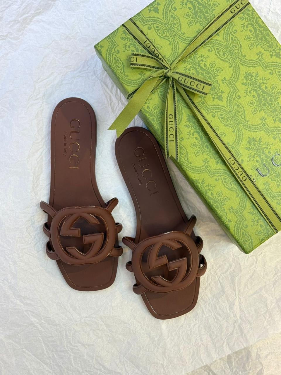 Gucci slippers