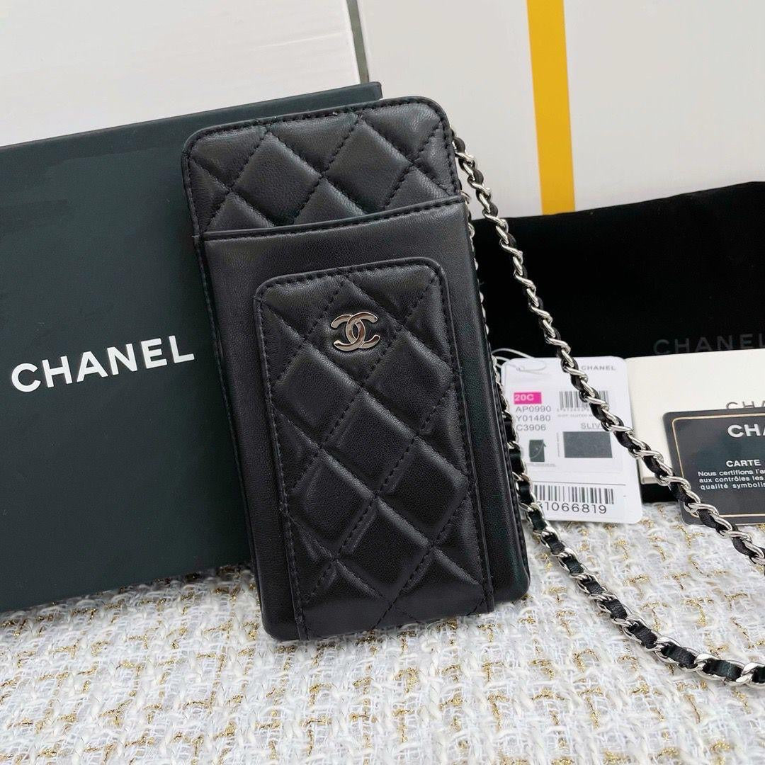 Chanel bag - phone holder