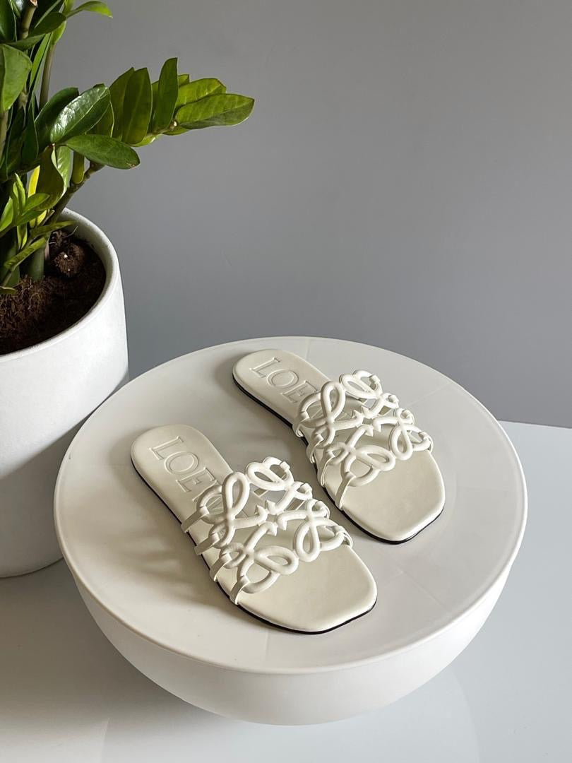 Loewe slippers
