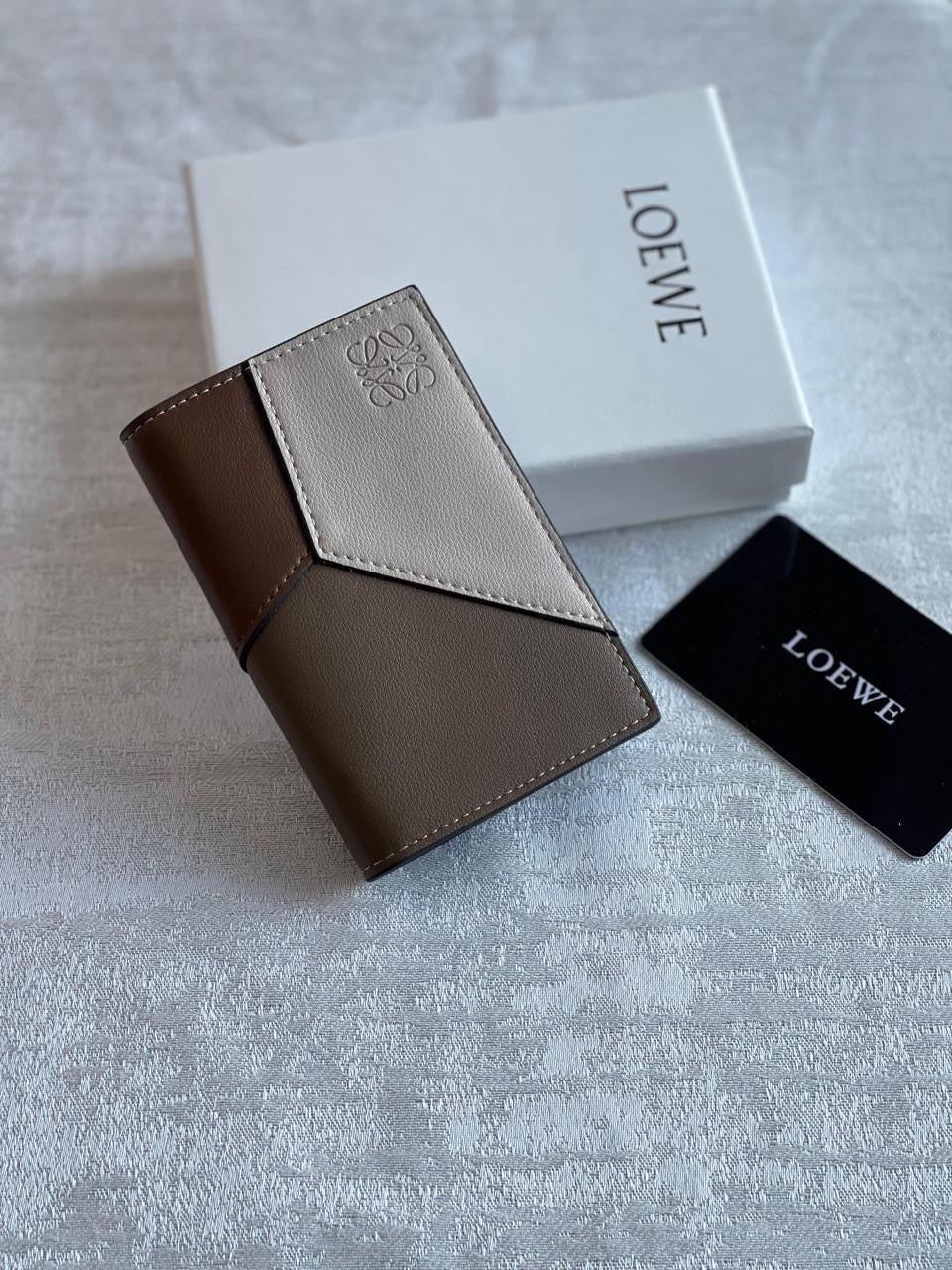 Loewe wallet