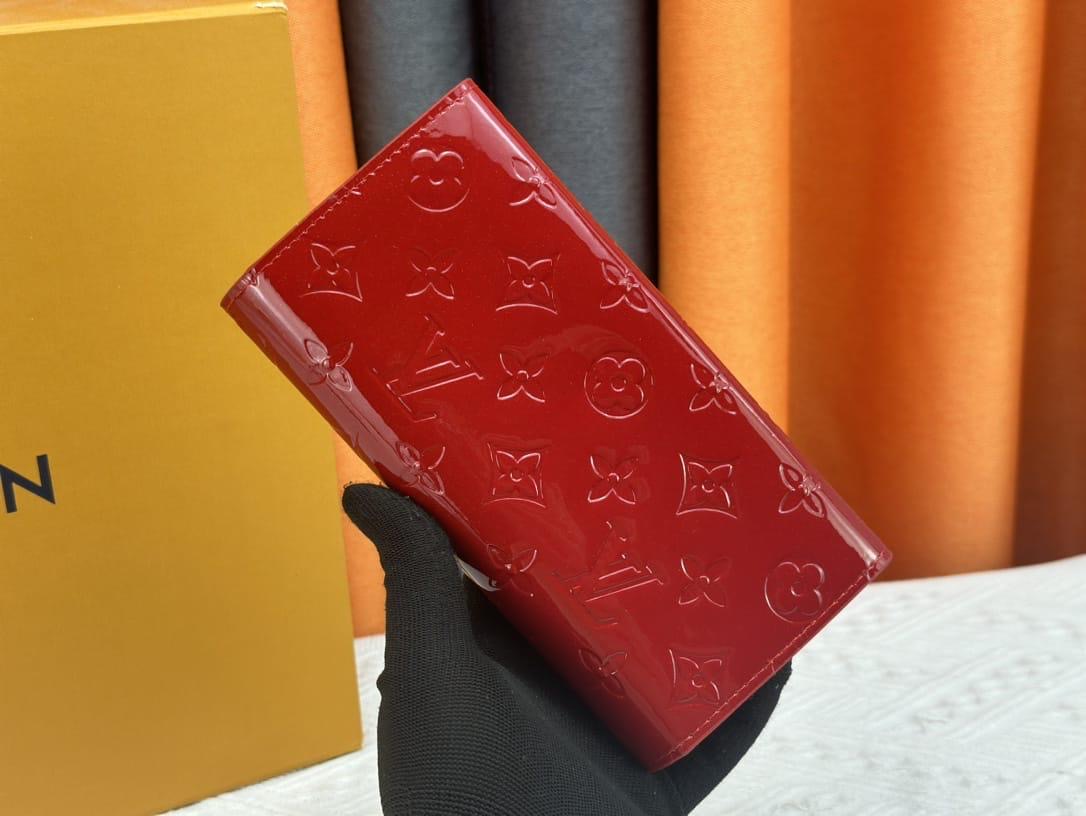 Lv wallet