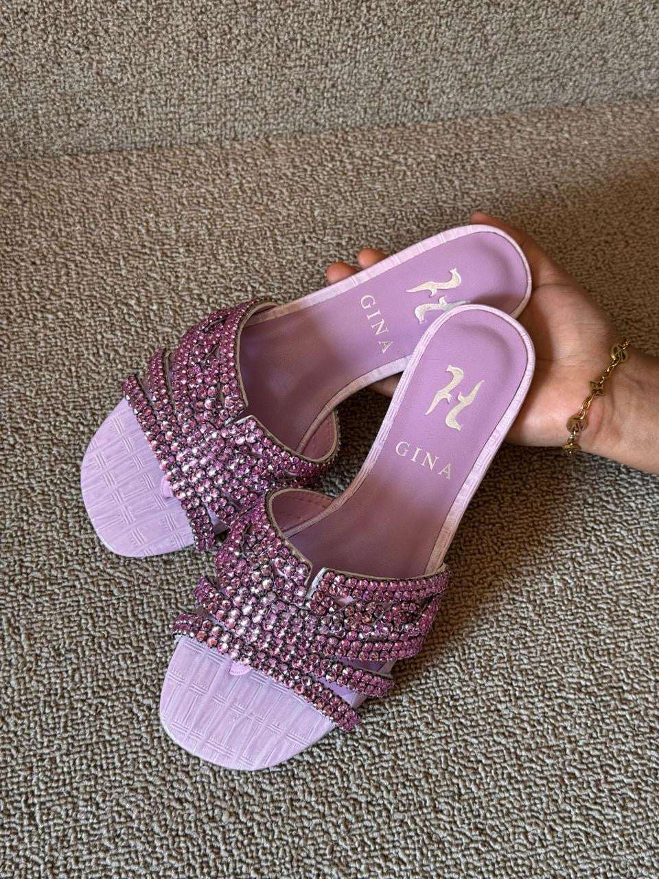Gina slippers