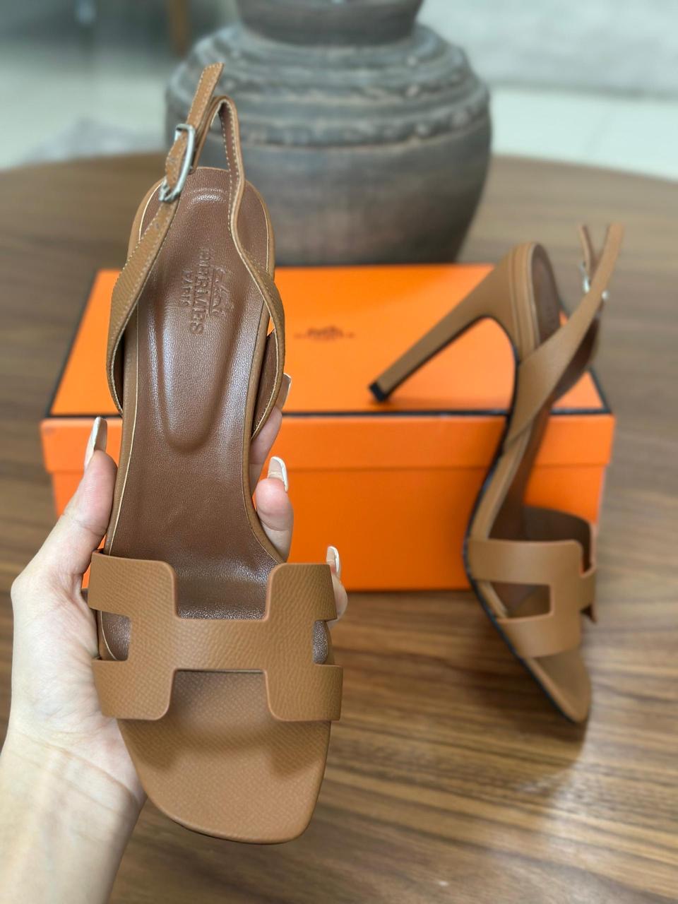 Hermes sandals heels