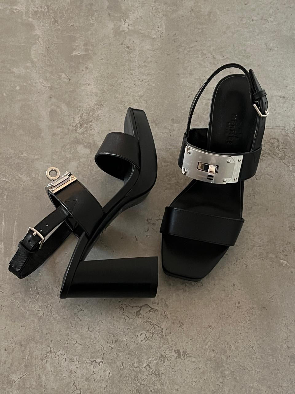 Hermes sandals heels