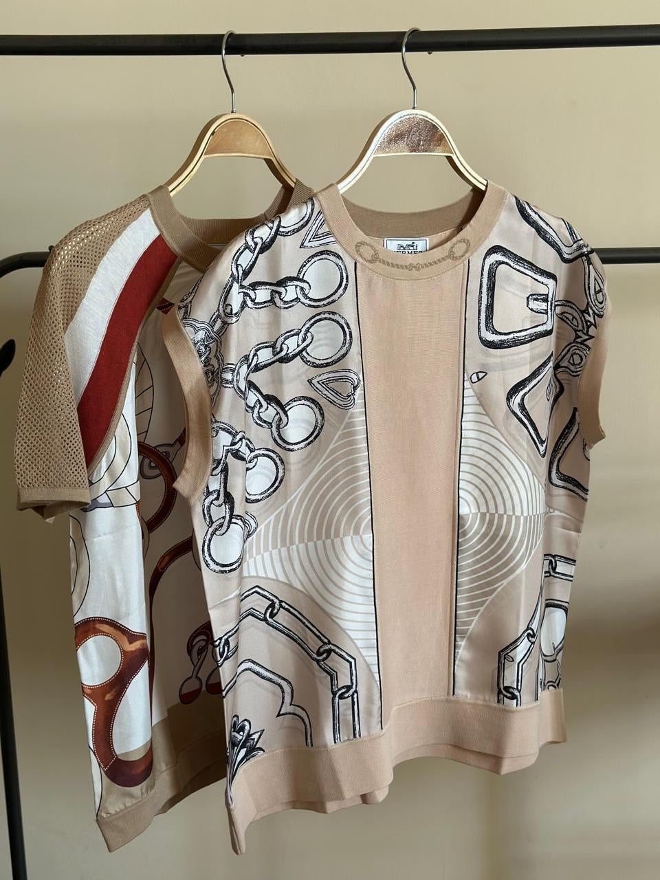 Hermes Tshirt ( real silk)