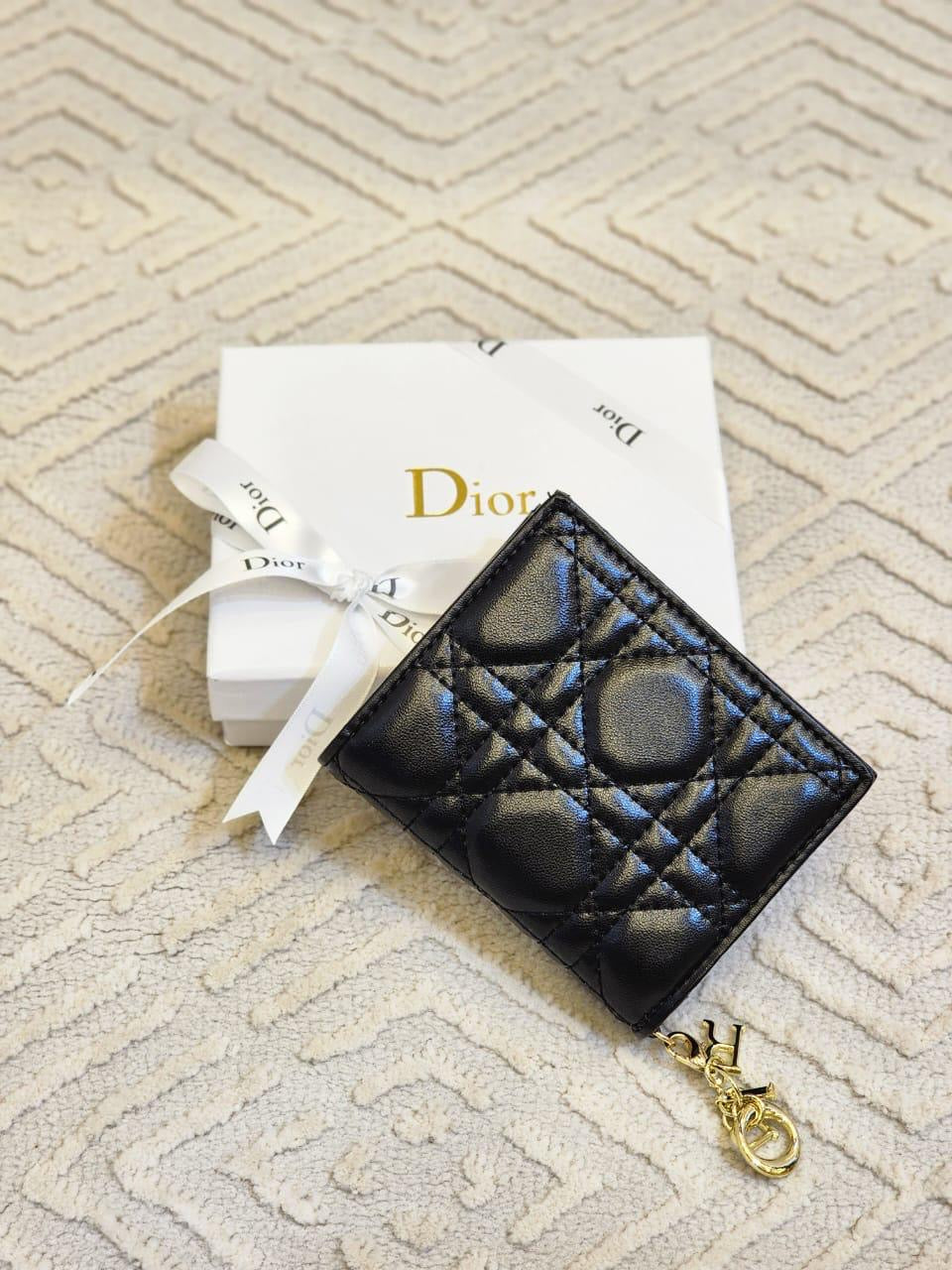Dior wallet