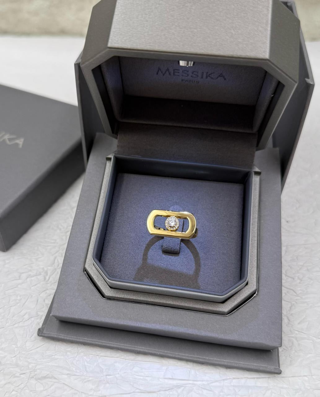 Messika ring