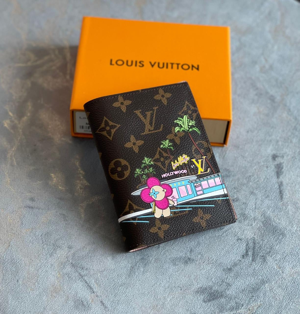 Lv passport cover -wallet