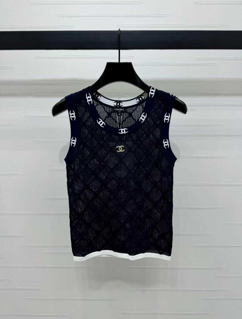 Chanel top