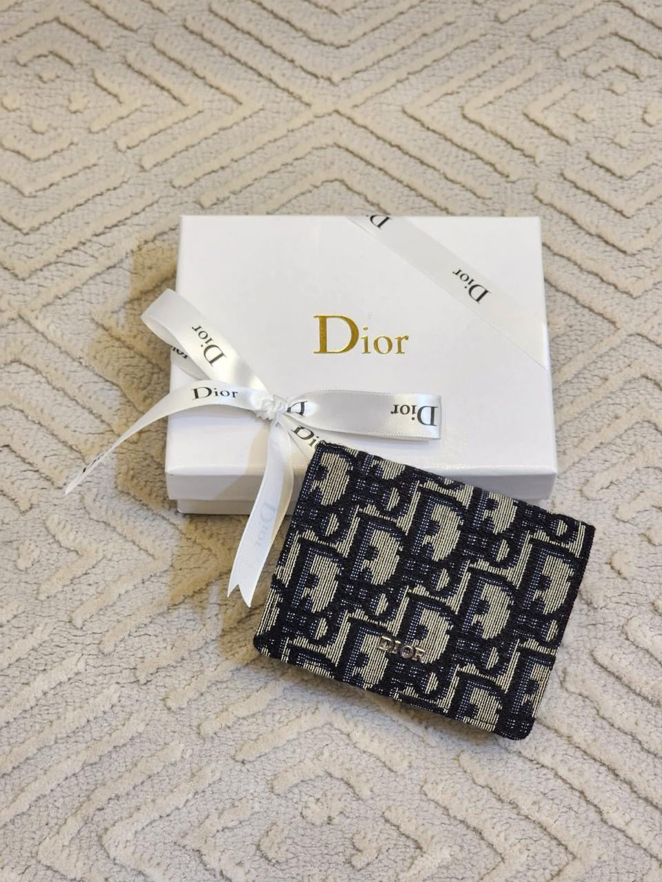 Dior wallet