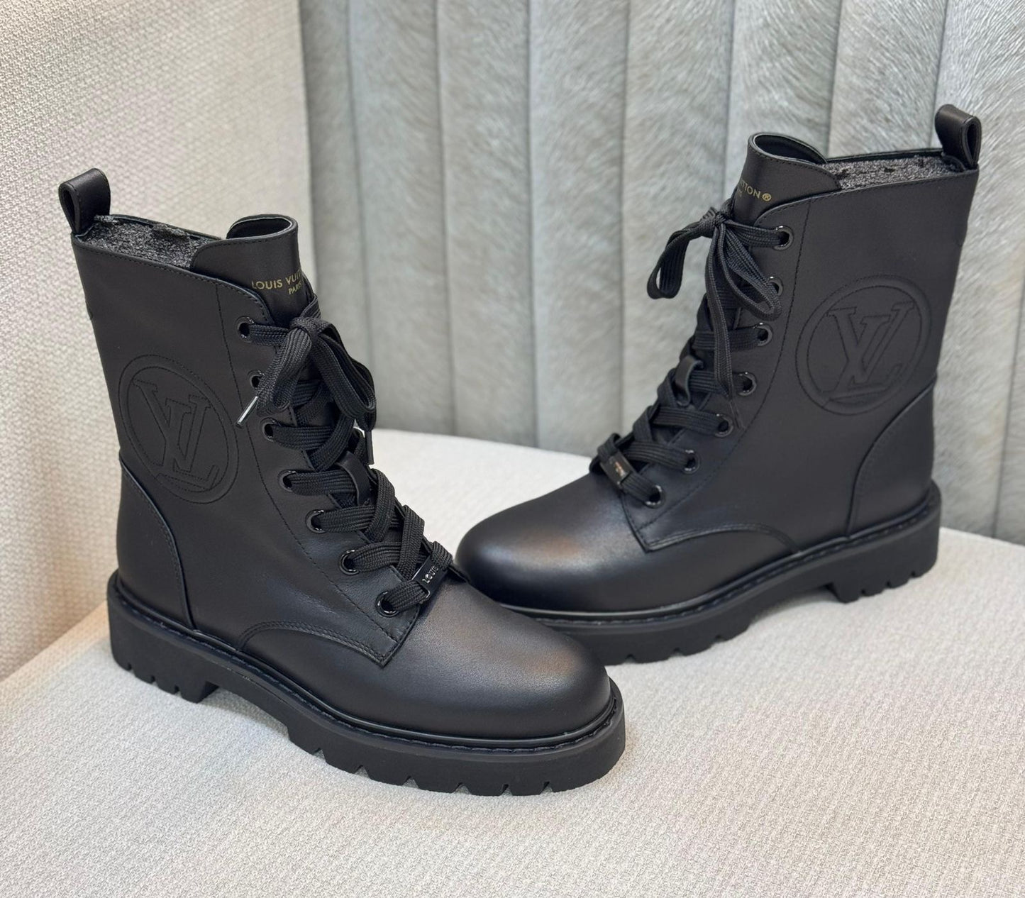 Lv boots