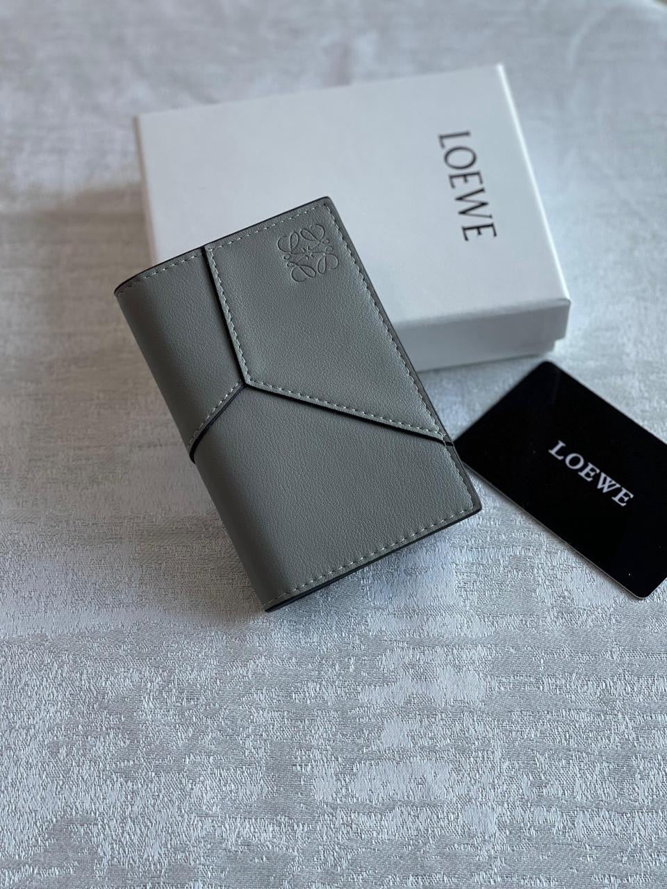 Loewe wallet