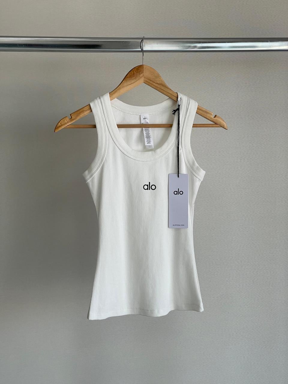 Alo top