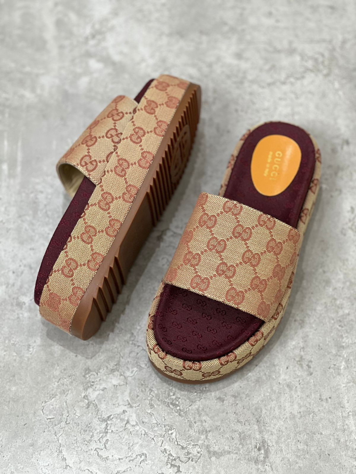 Gcci sandals wedges