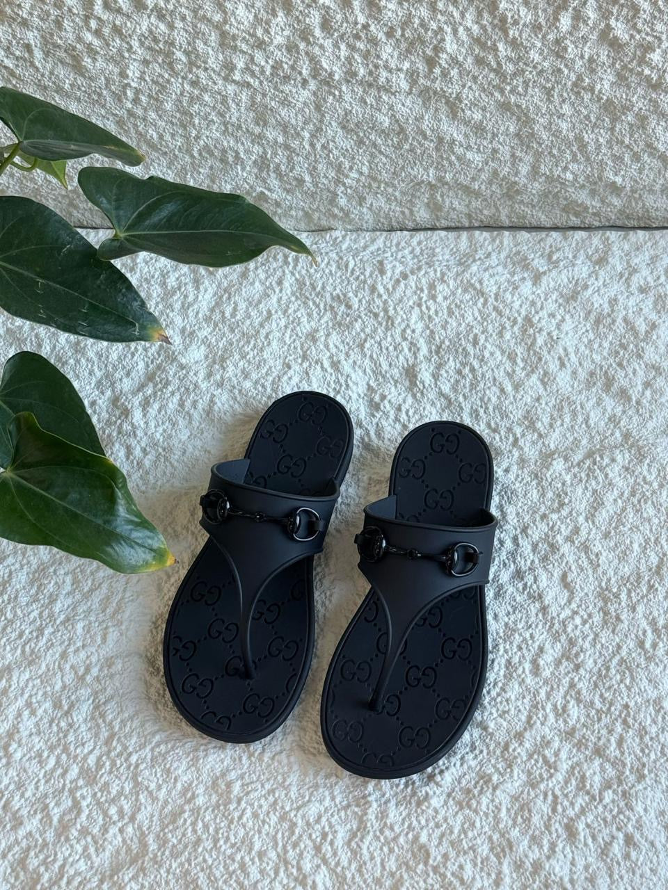 Gucci slippers