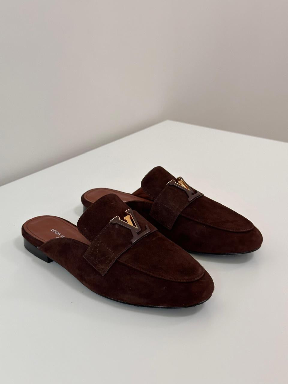 Lv mules suede