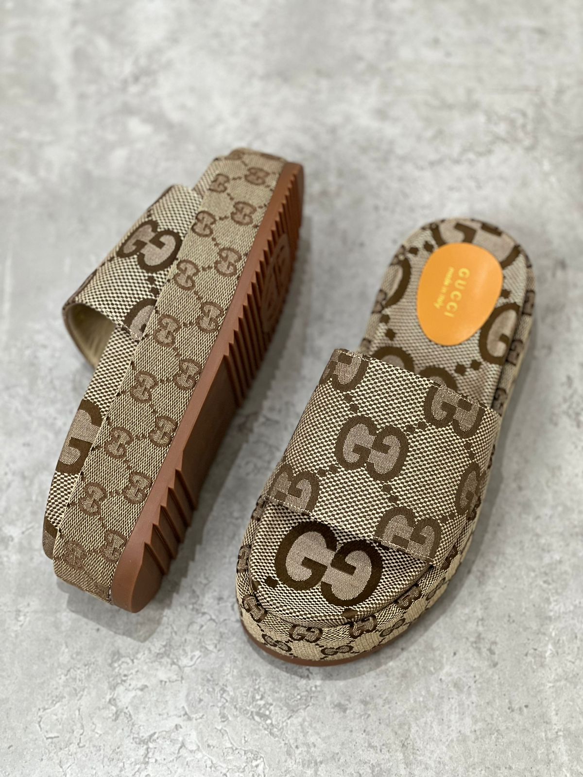 Gcci sandals wedges