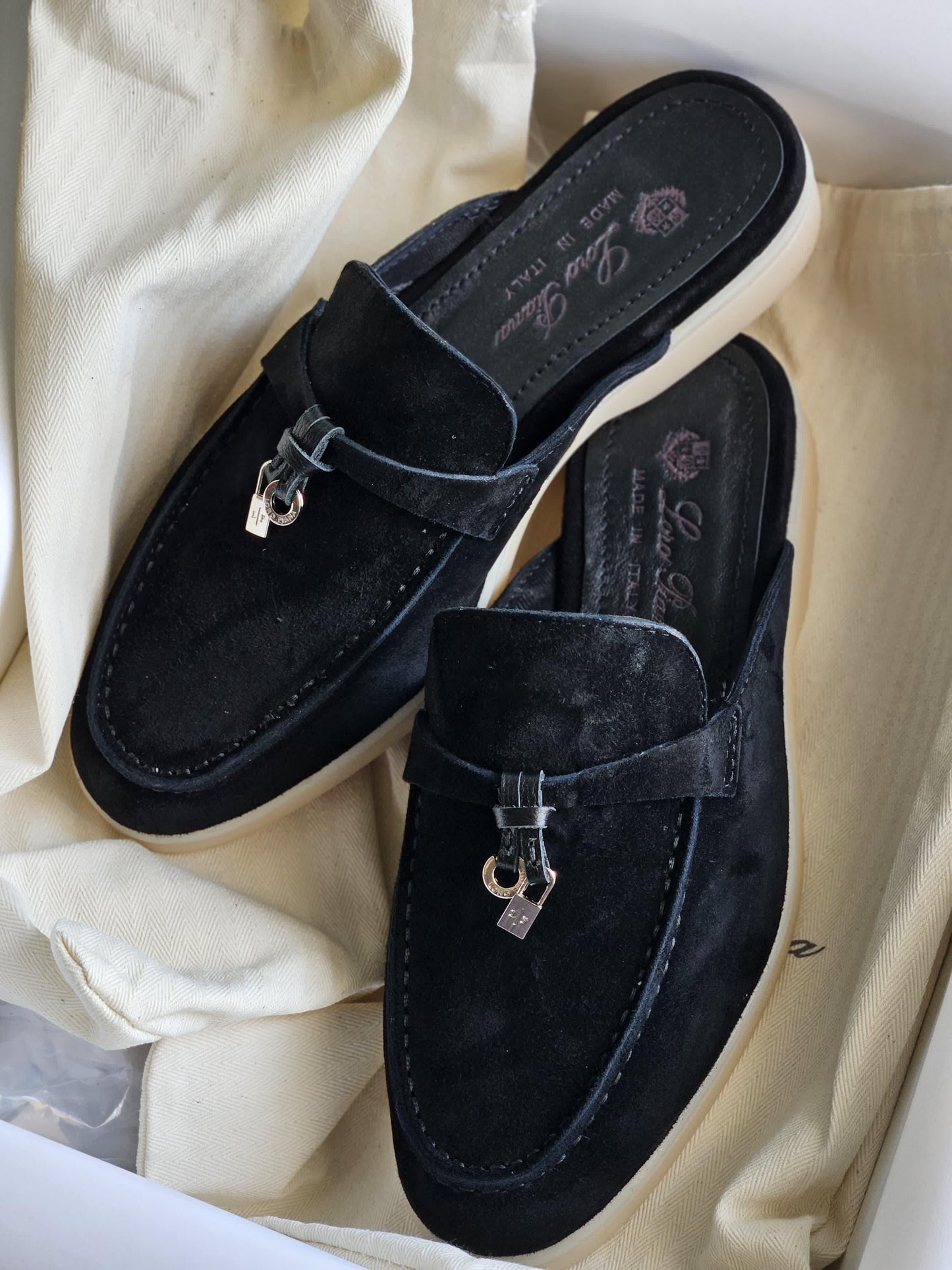 Loro piana mules